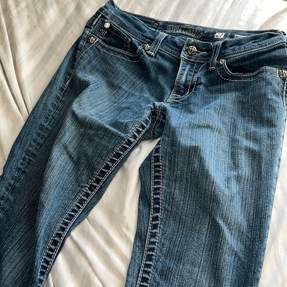 Miss Me Jeans - Picture 1 of 3